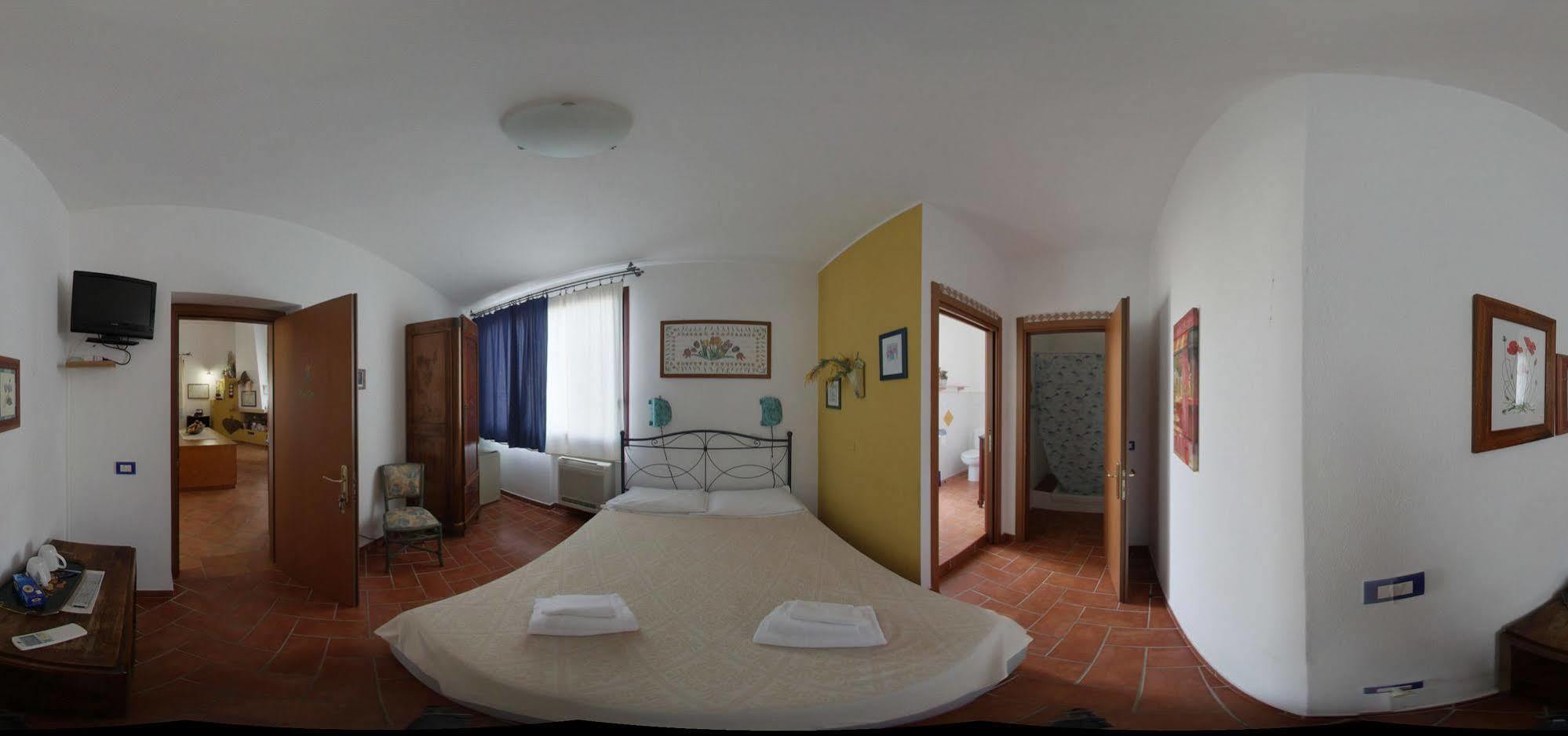 Lu Palau De Antoni Bed and Breakfast Alghero Eksteriør billede